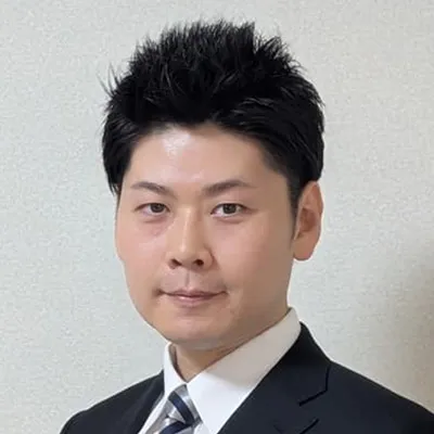 世良 穂高 氏